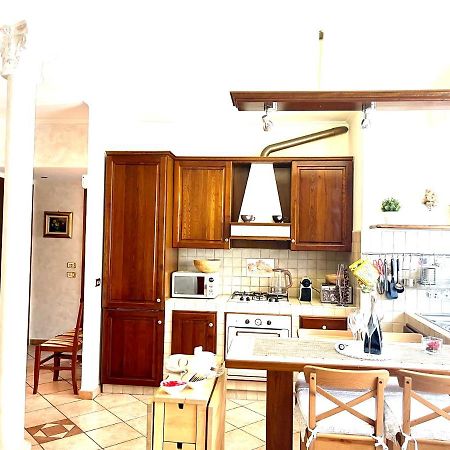 Ferienwohnung Charming House Roma Exterior foto