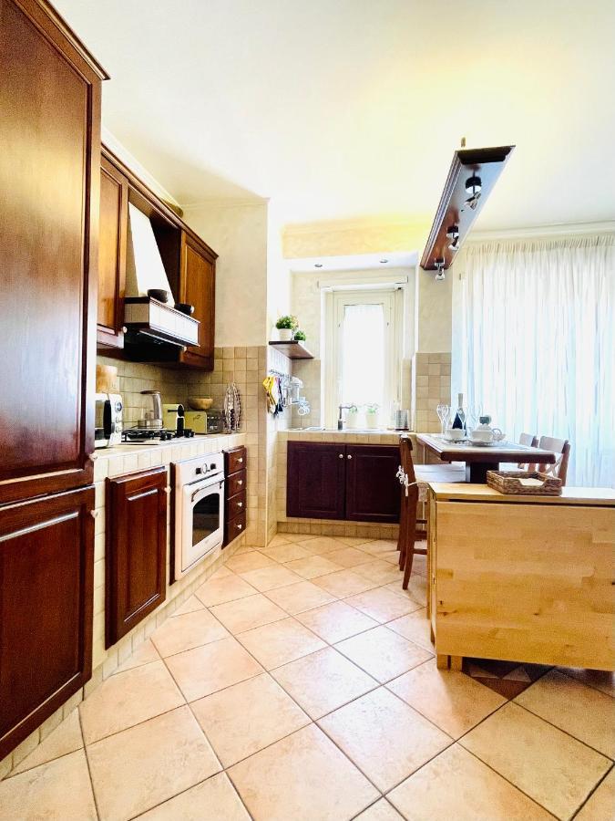 Ferienwohnung Charming House Roma Exterior foto